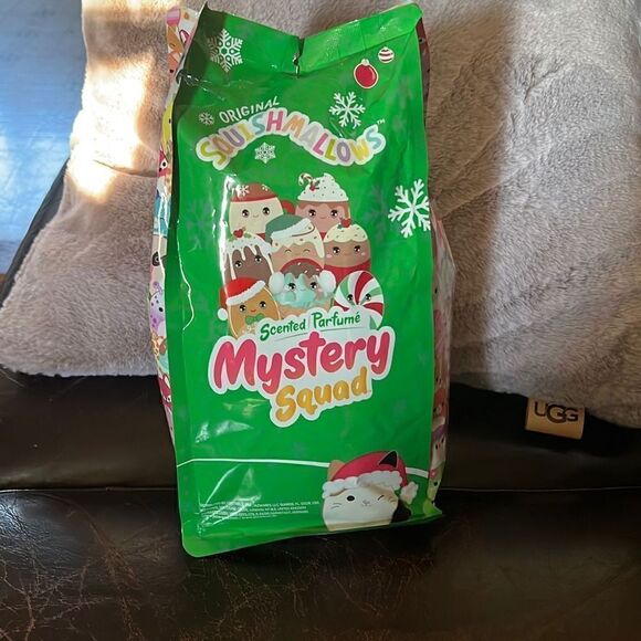 Squishmallows Christmas Mystery Squad 8” - Picture 4 of 5